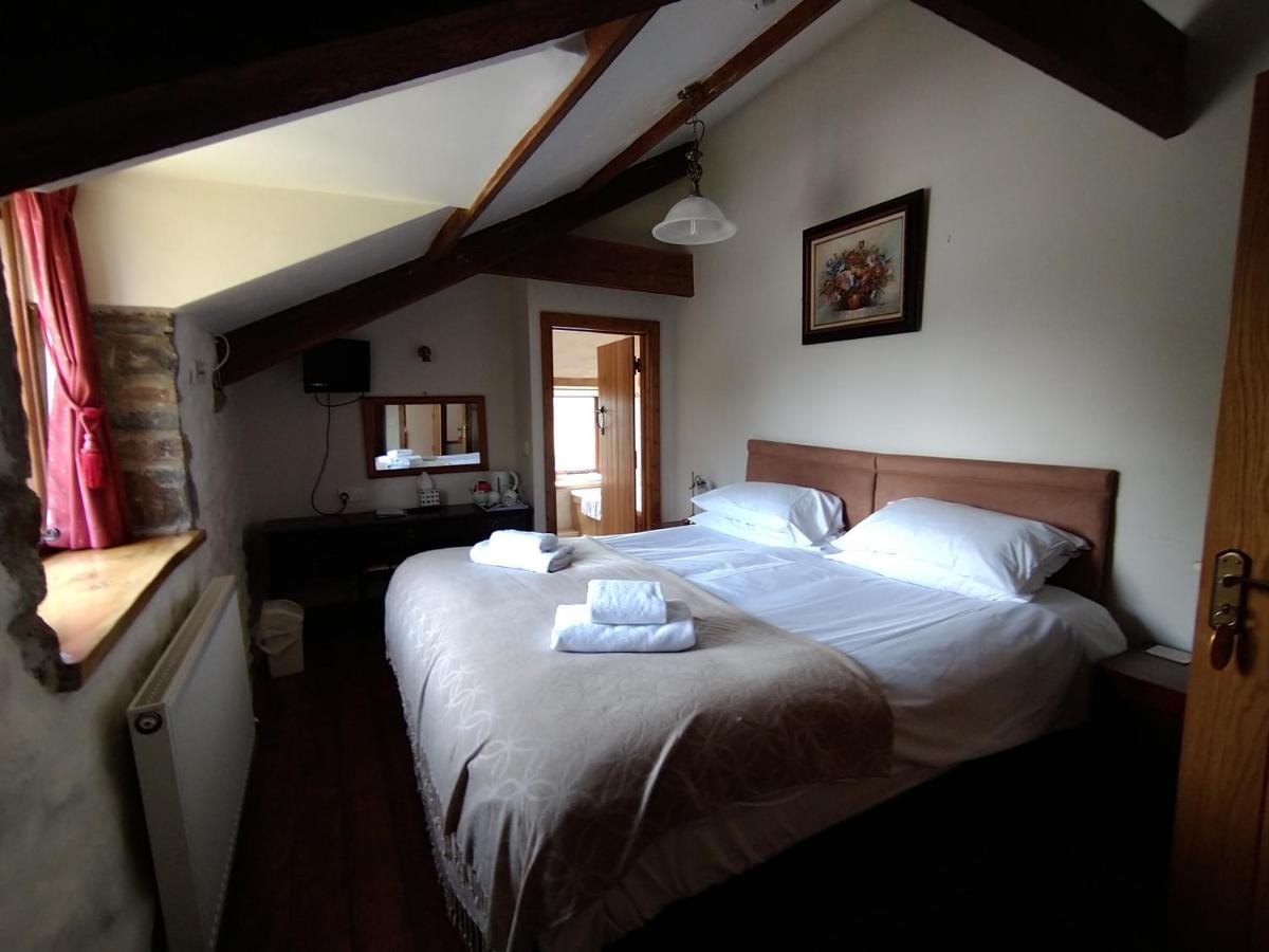 The Barn B&B Порт-Толбот Екстер'єр фото