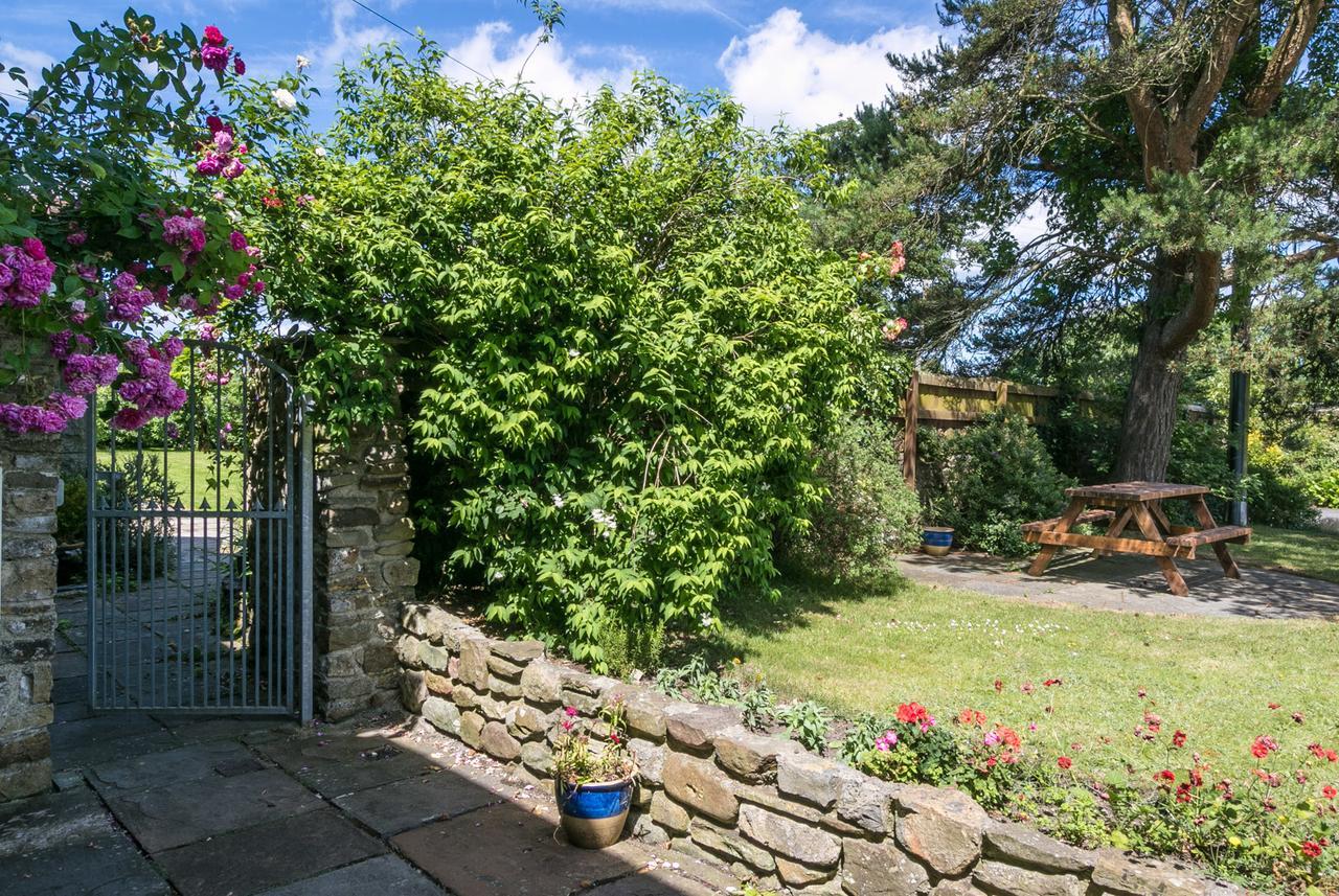 The Barn B&B Порт-Толбот Екстер'єр фото